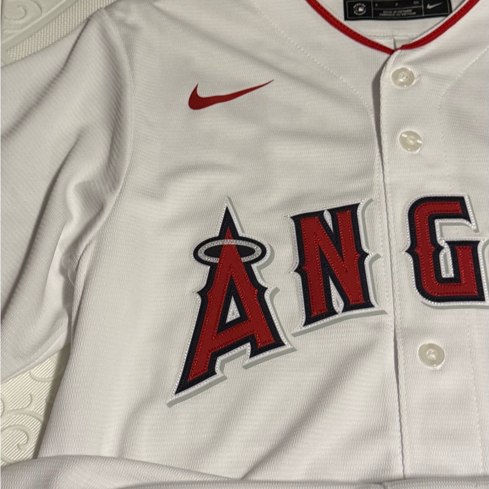 Nike White and Red Baseball Jersey